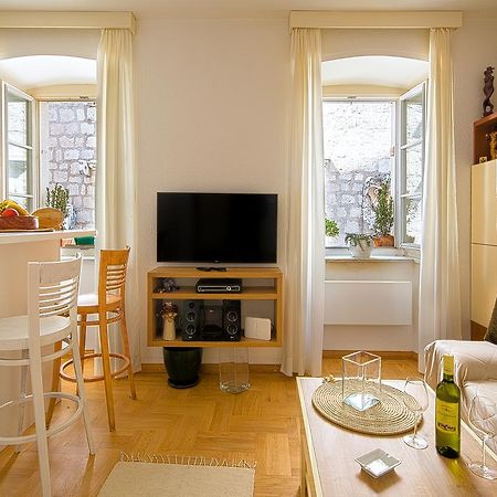 Portun Apartment บุดวา ภายนอก รูปภาพ